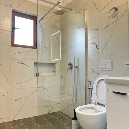 Cano Apartment Sarande