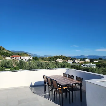 Apartment Cano *